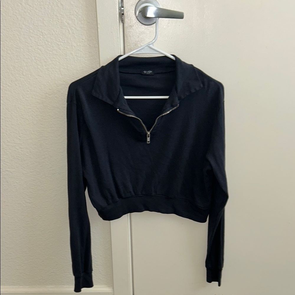 👤John Galt Navy Cropped Zip